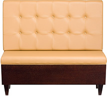 Booth Saara Alto Capitone